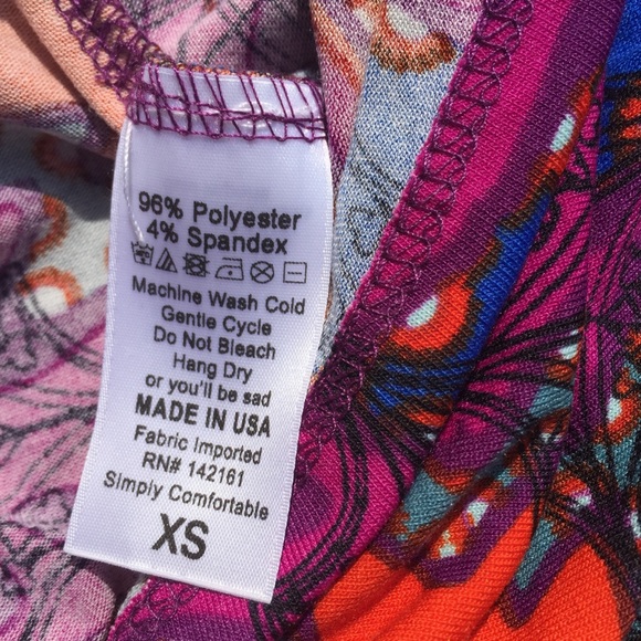 LuLaRoe Perfect T (XS) - Picture 5 of 6